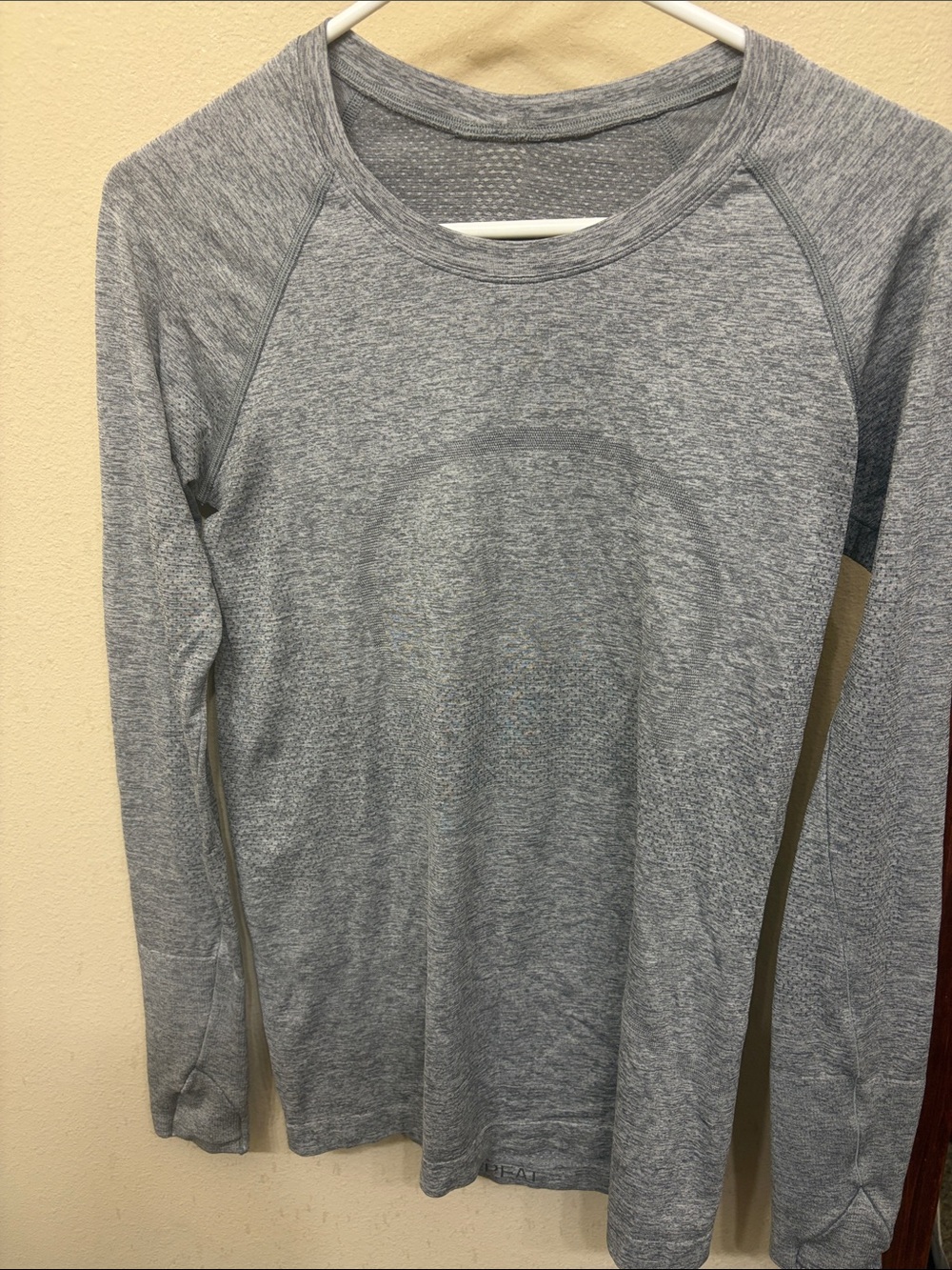 Lululemon LS swiftly top